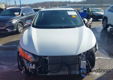 2020 Nissan Rogue Sport S Awd Xtronic Cvt z USA, uszkodzony, nr VIN JN1BJ1CW3LW364185